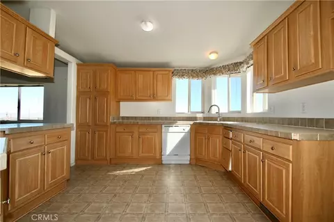 737 Gerber, Landers, CA 92285 photo 13