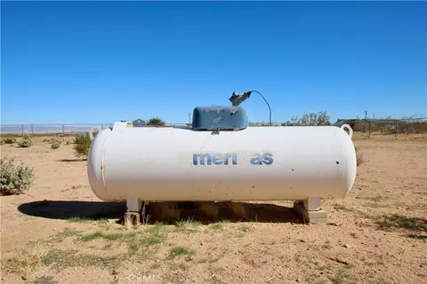 737 Gerber, Landers, CA 92285 photo 33