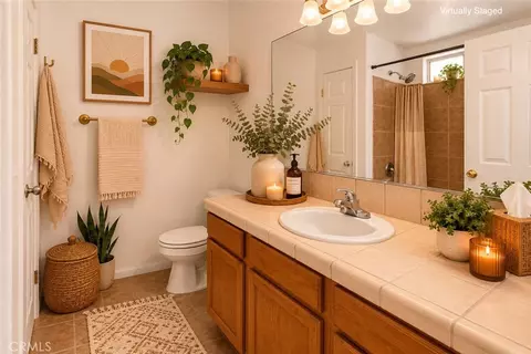 Bath - 4920 1st E, Joshua Tree, CA 92252 photo 2 of 5