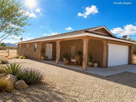 4920 1st E, Joshua Tree, CA 92252