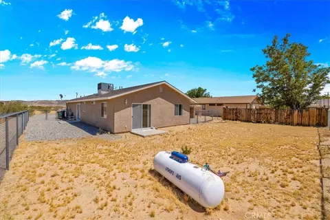 Exterior - 4920 1st E, Joshua Tree, CA 92252 photo 4 of 9