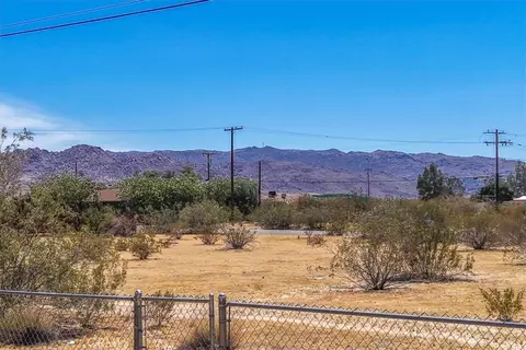 Exterior - 4920 1st E, Joshua Tree, CA 92252 photo 8 of 9