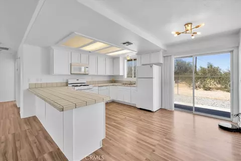 Kitchen - 4920 1st E, Joshua Tree, CA 92252 photo 2 of 3