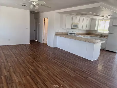 Living - 4920 1st E, Joshua Tree, CA 92252 photo 2 of 8