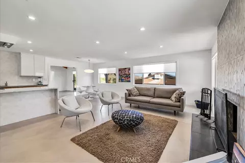 Living - 7429 Cardillo, Yucca Valley, CA 92284 photo 4 of 7