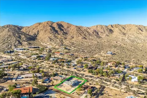 View/Area - 7429 Cardillo, Yucca Valley, CA 92284 photo 4 of 8