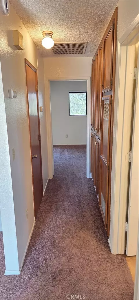 Entry Way - 7745 Joshua Vw, Yucca Valley, CA 92284 photo 5 of 5