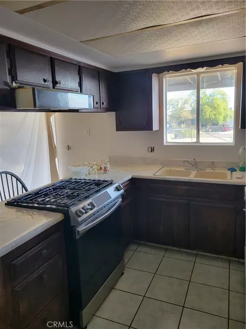 Kitchen - 1340 Larchwood, Needles, CA 92363 photo 1 of 2
