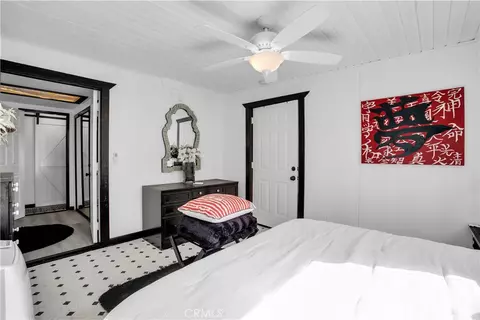 Bedroom - 49490 Big Morongo Canyon Rd, Morongo Valley, CA 92256 photo 3 of 4