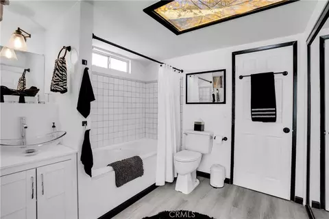 Bath - 49490 Big Morongo Canyon Rd, Morongo Valley, CA 92256 photo 1 of 1