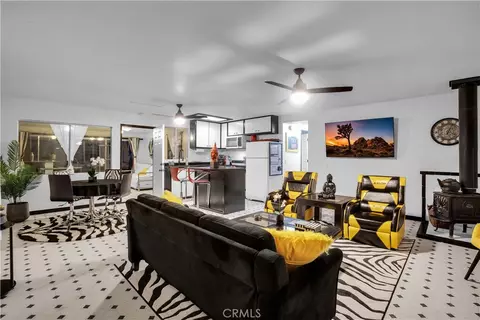 Living - 49490 Big Morongo Canyon Rd, Morongo Valley, CA 92256 photo 11 of 12