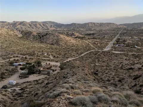 View/Area - 49324 Whiteside, Morongo Valley, CA 92256 photo 2 of 7