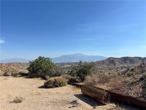 Exterior - 49324 Whiteside, Morongo Valley, CA 92256 photo 3 of 9