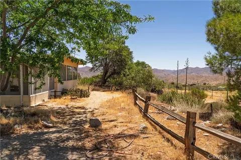 Exterior - 9215 Encelia, Morongo Valley, CA 92256 photo 5 of 21