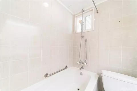 Bath - 9215 Encelia, Morongo Valley, CA 92256 photo 2 of 2