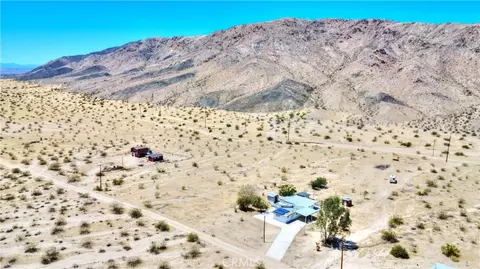 View/Area - 67446 Appian Rd, Twentynine Palms, CA 92277 photo 2 of 4