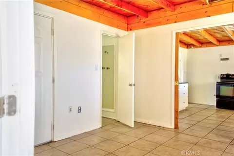 Entry Way - 67446 Appian Rd, Twentynine Palms, CA 92277 photo 3 of 5