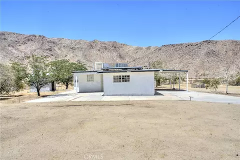 Exterior - 67446 Appian Rd, Twentynine Palms, CA 92277 photo 2 of 9