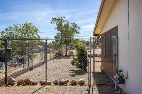 Exterior - 7613 Cherokee, Yucca Valley, CA 92284 photo 7 of 15