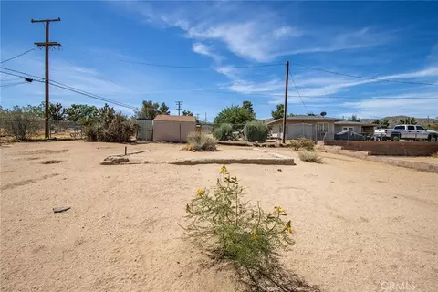 Exterior - 7613 Cherokee, Yucca Valley, CA 92284 photo 12 of 15
