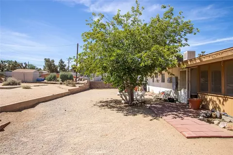 Exterior - 7613 Cherokee, Yucca Valley, CA 92284 photo 10 of 15