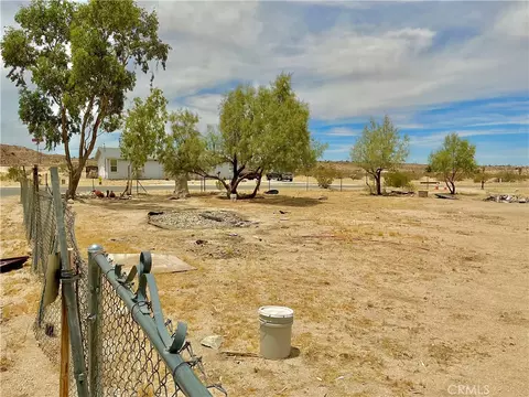 Exterior - 72116 Sullivan, Twentynine Palms, CA 92277 photo 12 of 13