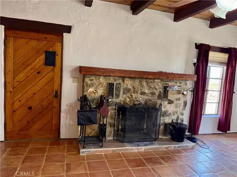 Entry Way - 6591 N Star, Twentynine Palms, CA 92277 photo 1 of 7