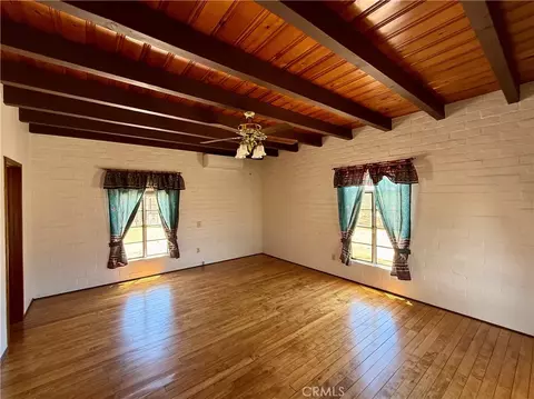 Living - 6591 N Star, Twentynine Palms, CA 92277 photo 2 of 6