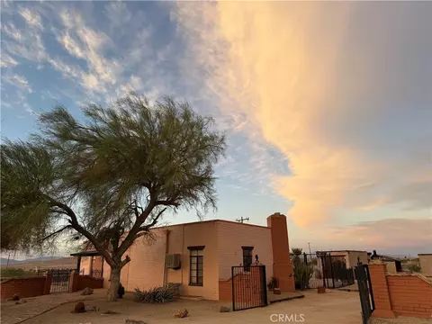Exterior - 6591 N Star, Twentynine Palms, CA 92277 photo 8 of 21