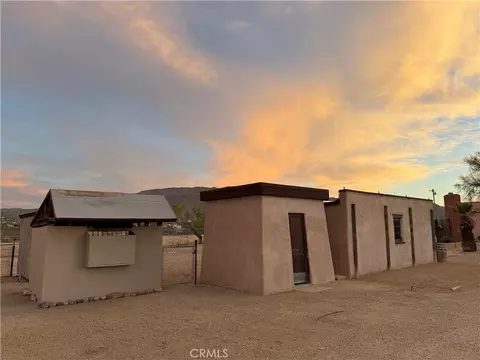 Exterior - 6591 N Star, Twentynine Palms, CA 92277 photo 18 of 21