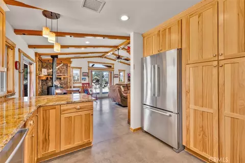 Entry Way - 63436 Doggie, Joshua Tree, CA 92252 photo 2 of 3