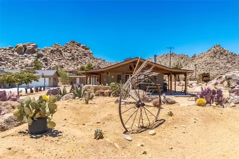 Exterior - 63436 Doggie, Joshua Tree, CA 92252 photo 9 of 34
