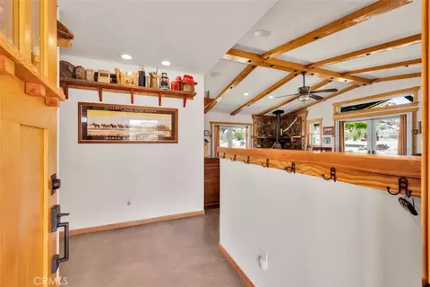 Entry Way - 63436 Doggie, Joshua Tree, CA 92252 photo 1 of 3