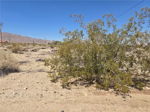 7070 Sheridan, Twentynine Palms, CA 92277