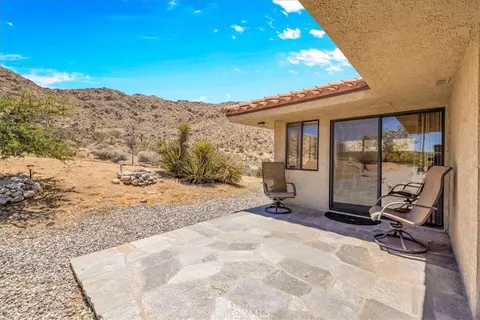 Exterior - 7880 Wesley Rd, Joshua Tree, CA 92252 photo 5 of 12