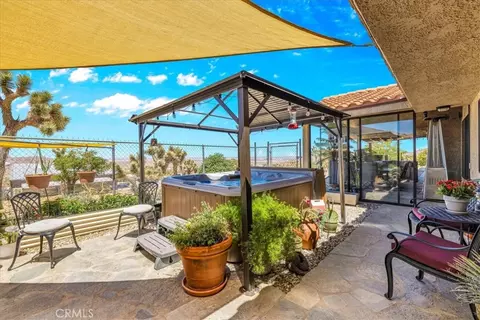 Exterior - 7880 Wesley Rd, Joshua Tree, CA 92252 photo 6 of 12