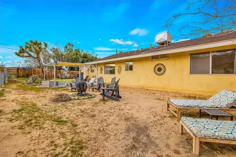 Exterior - 60369 Adobe Dr, Joshua Tree, CA 92252 photo 9 of 34