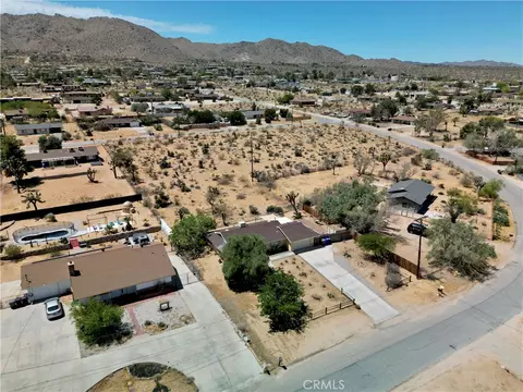View/Area - 60369 Adobe Dr, Joshua Tree, CA 92252 photo 5 of 7