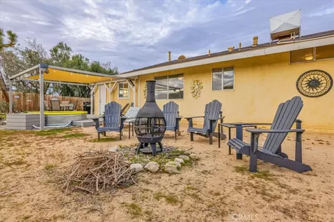 Exterior - 60369 Adobe Dr, Joshua Tree, CA 92252 photo 20 of 34