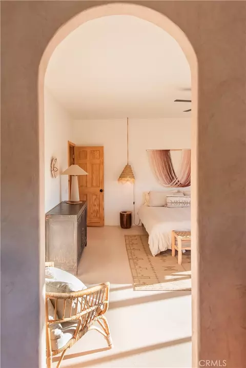 Bedroom - 5802 Olema Rd, Yucca Valley, CA 92284 photo 2 of 10