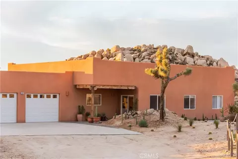 Exterior - 5802 Olema Rd, Yucca Valley, CA 92284 photo 3 of 22