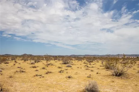 5589 Sutton Ave, Joshua Tree, CA 92252 photo 7