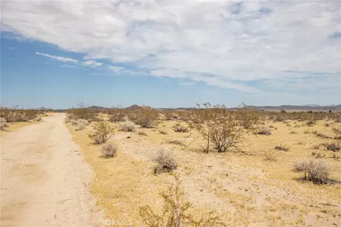 5589 Sutton Ave, Joshua Tree, CA 92252 photo 12