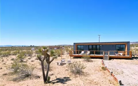 Exterior - 1375 Fortuna Ave, Landers, CA 92285 photo 3 of 4