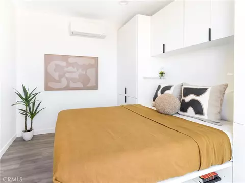 Bedroom - 1375 Fortuna Ave, Landers, CA 92285 photo 3 of 6
