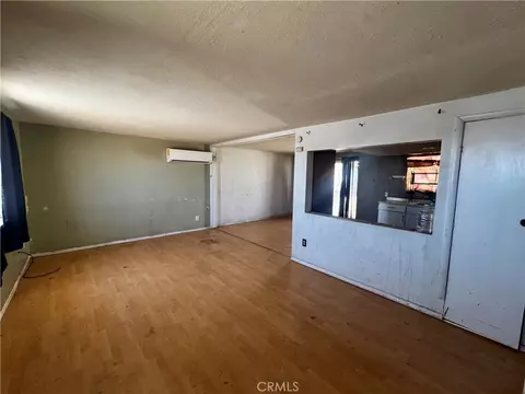 Living - 2045 Desoto St, Needles, CA 92363 photo 1 of 4