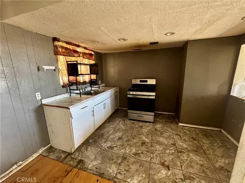 Kitchen - 2045 Desoto St, Needles, CA 92363 photo 1 of 1