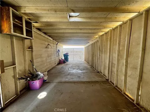 Entry Way - 2045 Desoto St, Needles, CA 92363 photo 1 of 1
