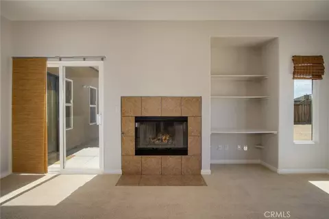 Living - 74103 Manana Dr, Twentynine Palms, CA 92277 photo 3 of 3