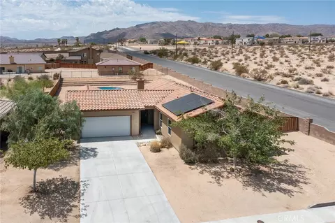 View/Area - 74103 Manana Dr, Twentynine Palms, CA 92277 photo 2 of 11
